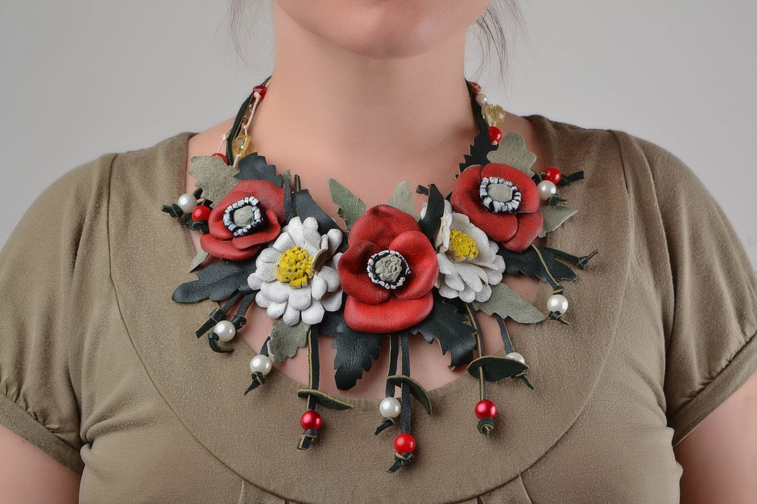 Blumen Collier aus Leder und Perlen ungewöhnlich stilvoll handgemacht schön toll foto 1