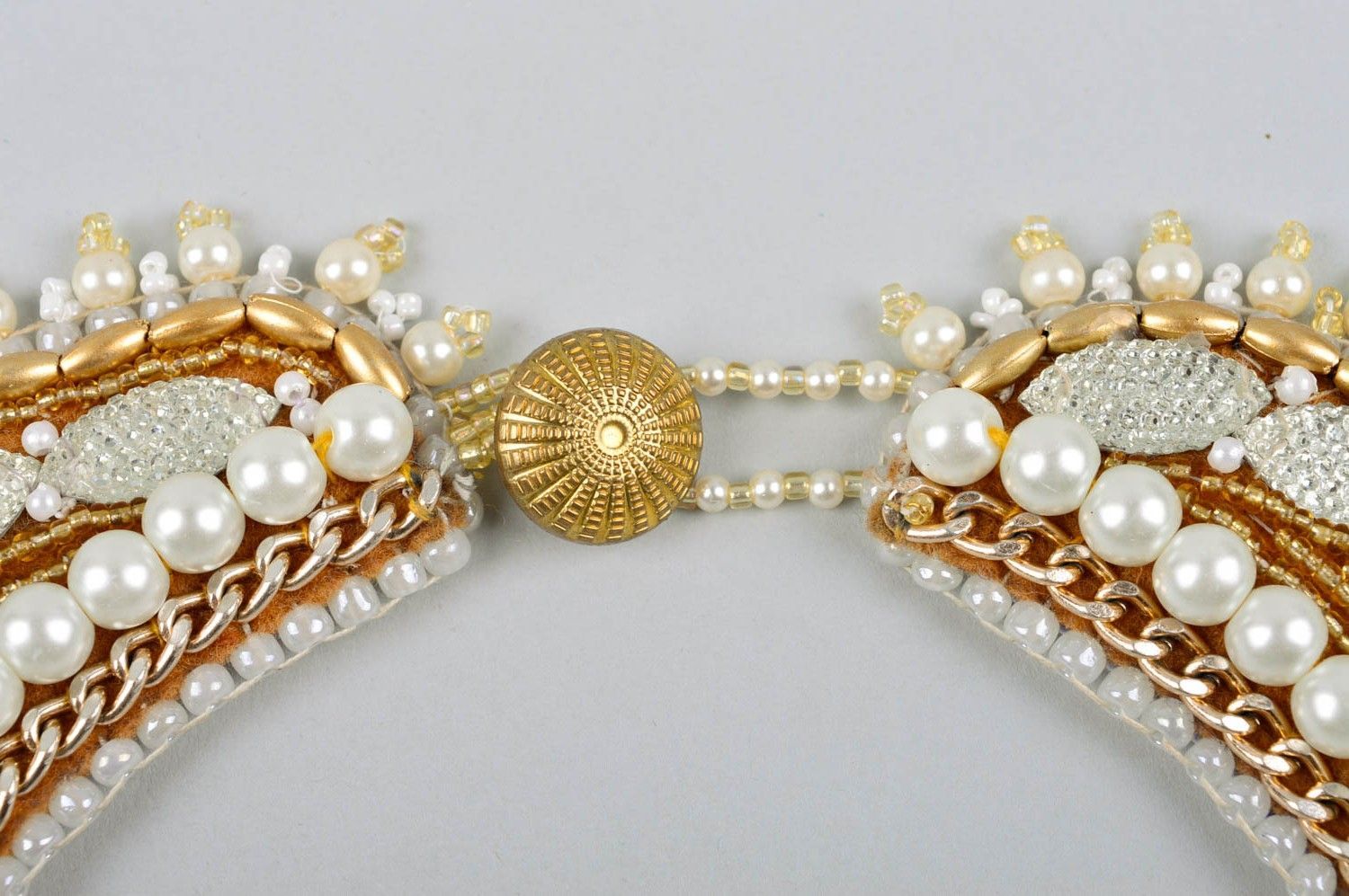 Collier large Bijou fait main couleur d'or perles rocaille Accessoire pour femme photo 5