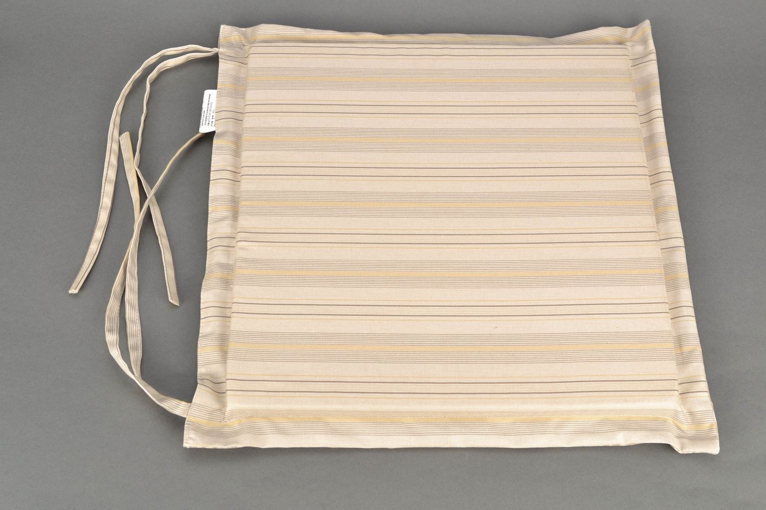 Плоская подушка на стул текстильная фото 4