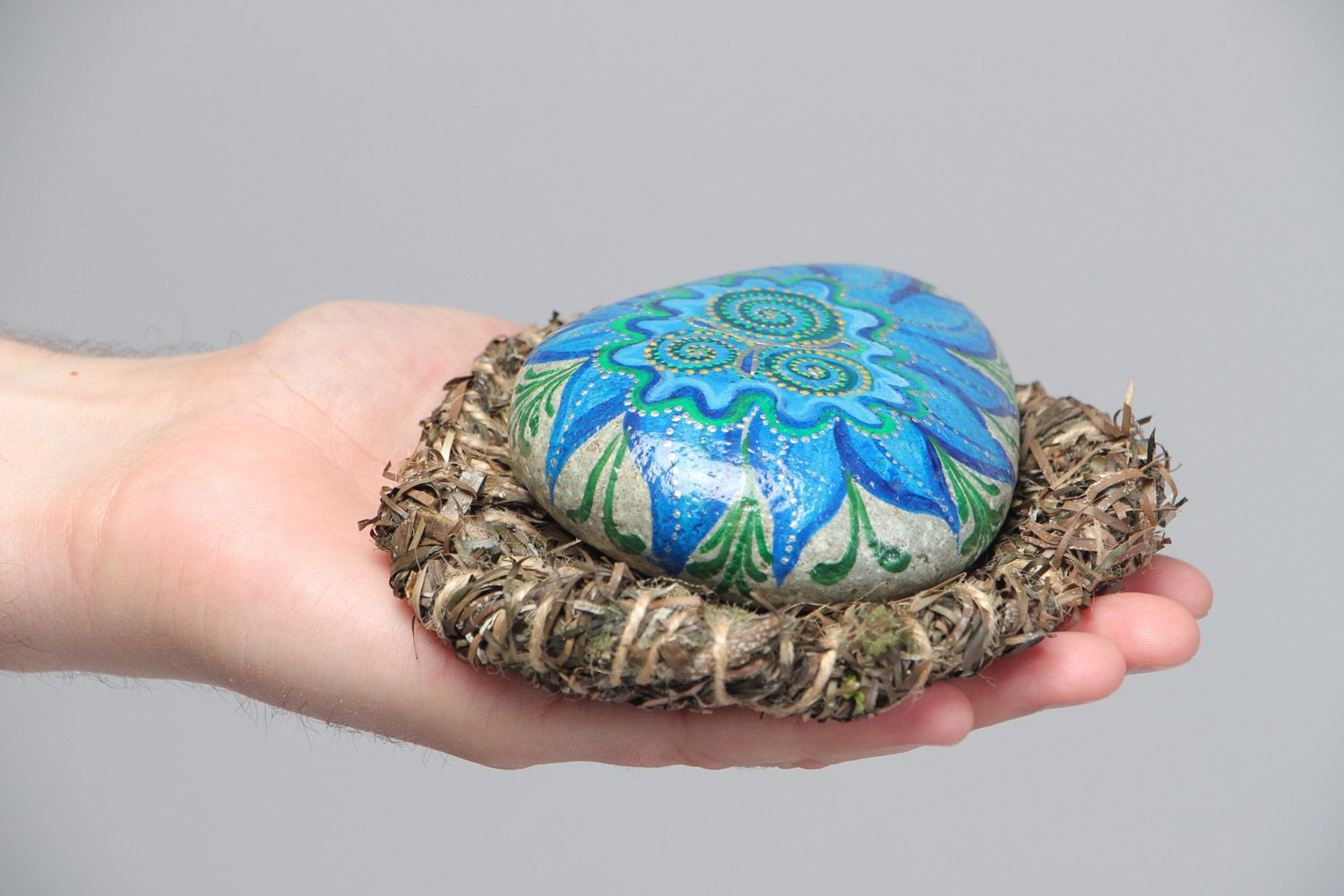 Hand-painted designer decorative sea stone on stand for interior decor photo 5