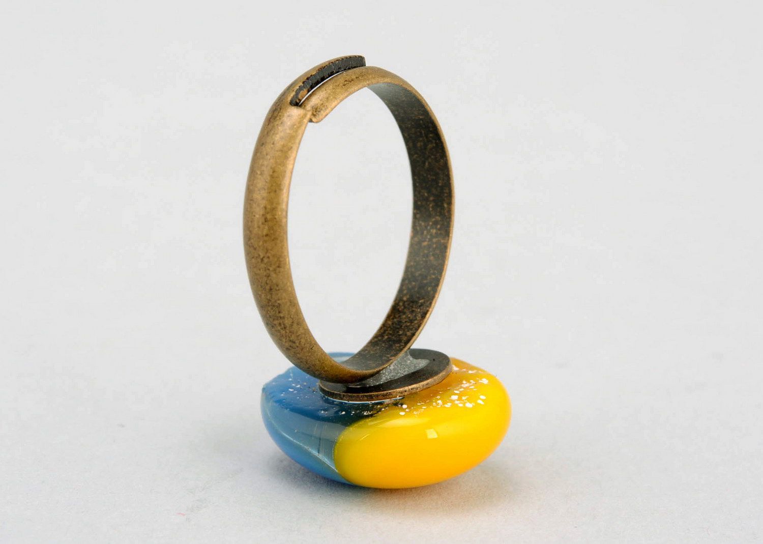 Ring made of fused glass Ukrainian Flag photo 5