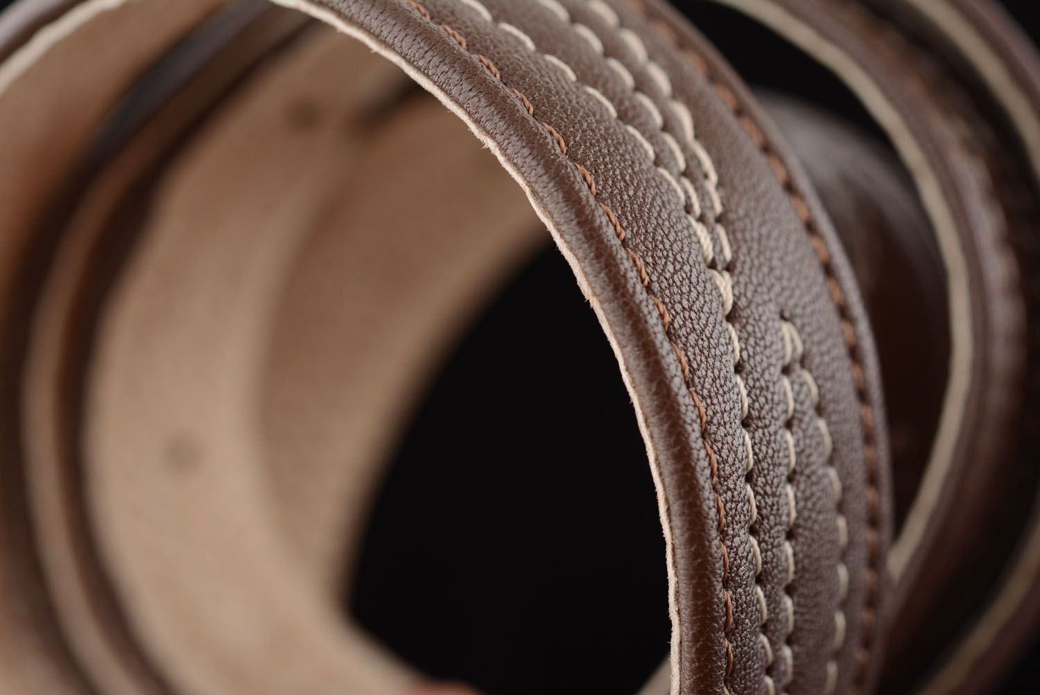 Stitched leather belt photo 3