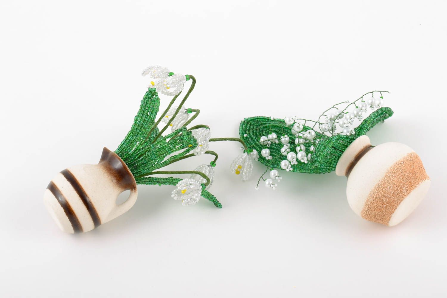 Schöne dekorative Blumen aus Glasperlen 2 Töpfe Handmade Schmuck für Interieur foto 4