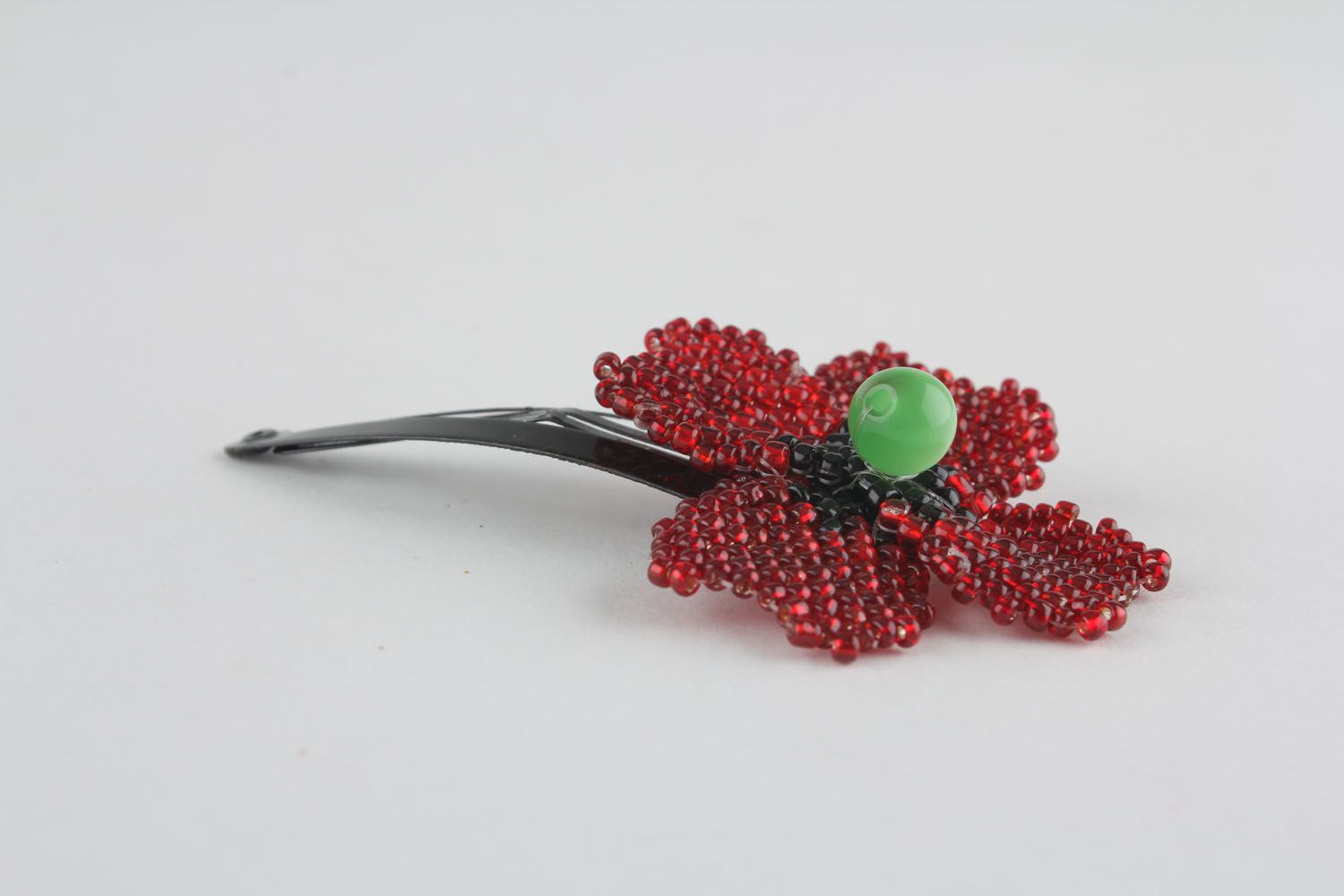 Petite barrette à cheveux de perles de rocaille Fleur rouge photo 3