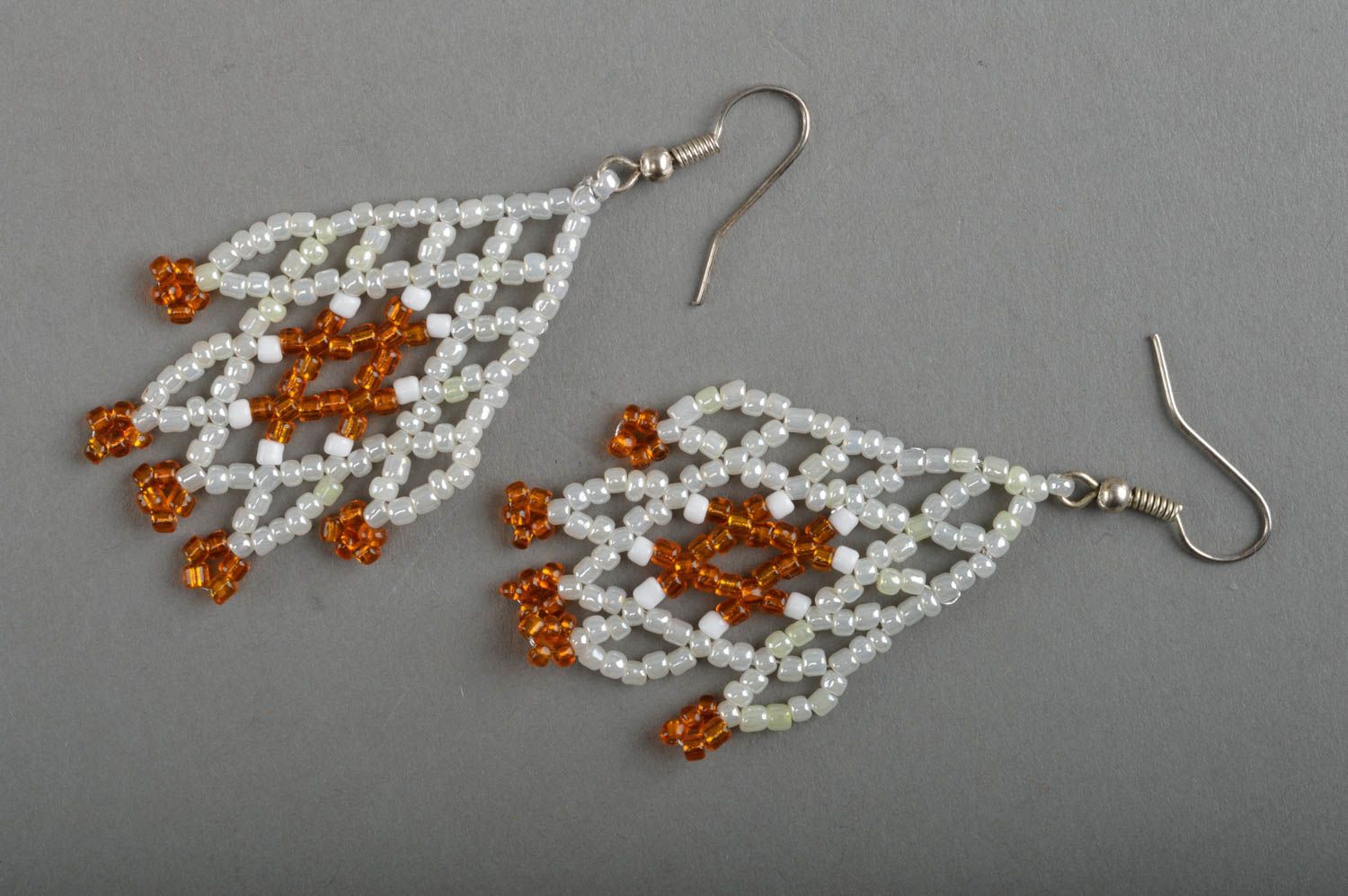 Gentle handmade beaded earrings unusual evening jewelry fashion accessories photo 2