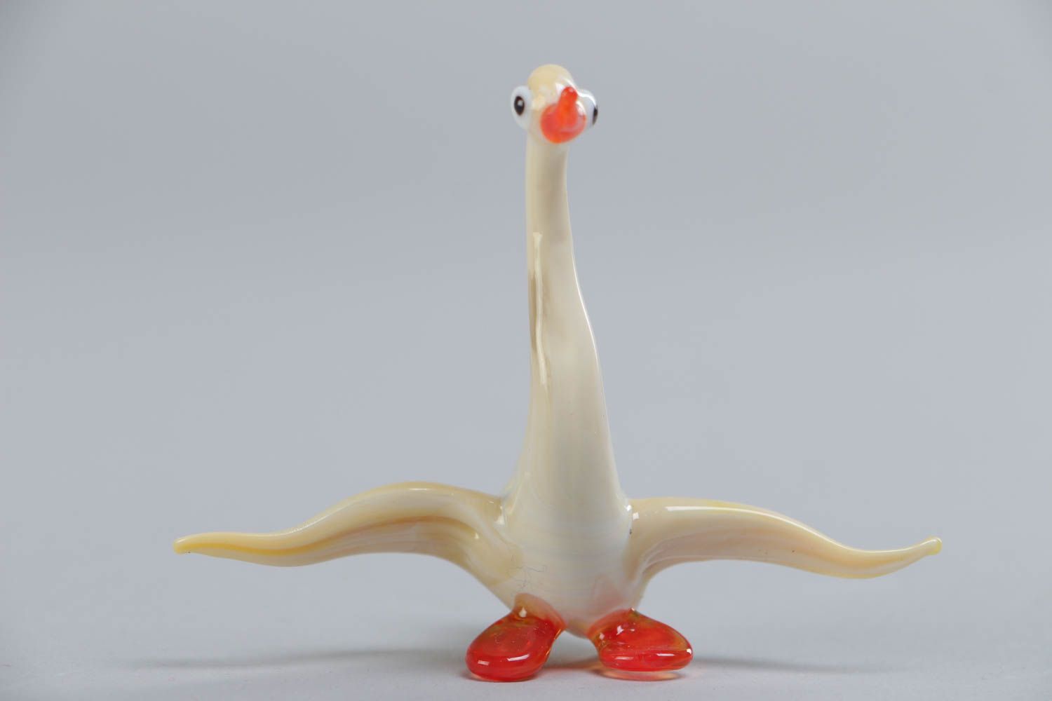 Small handmade designer lampwork glass statuette of white goose photo 3