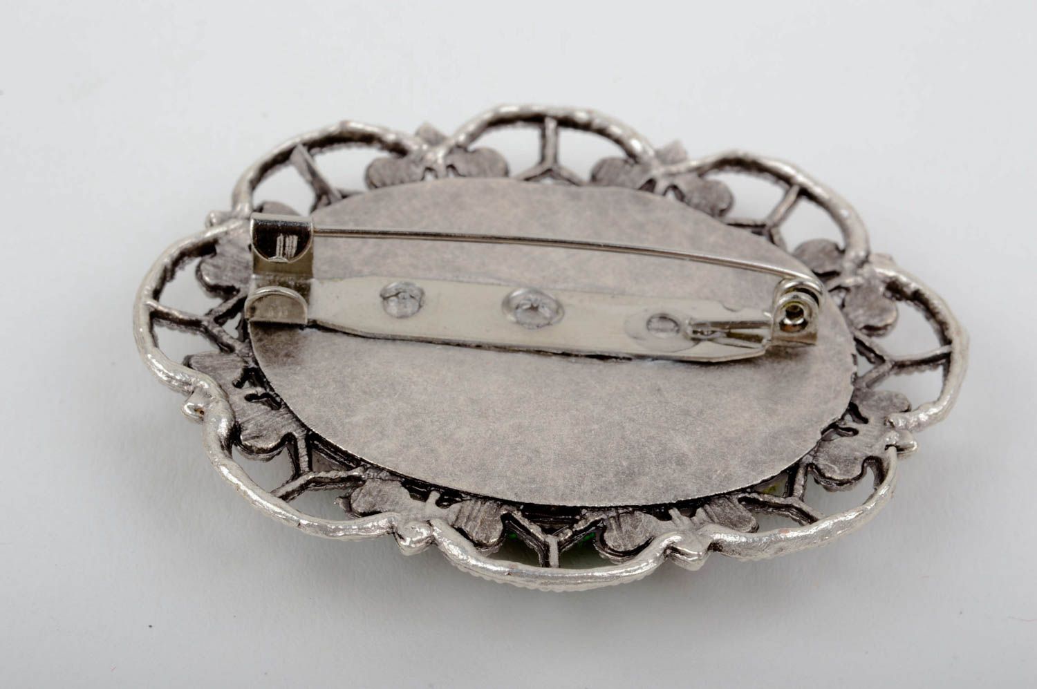 Handmade designer brooch unusual embroidered brooch stylish vintage jewelry photo 3