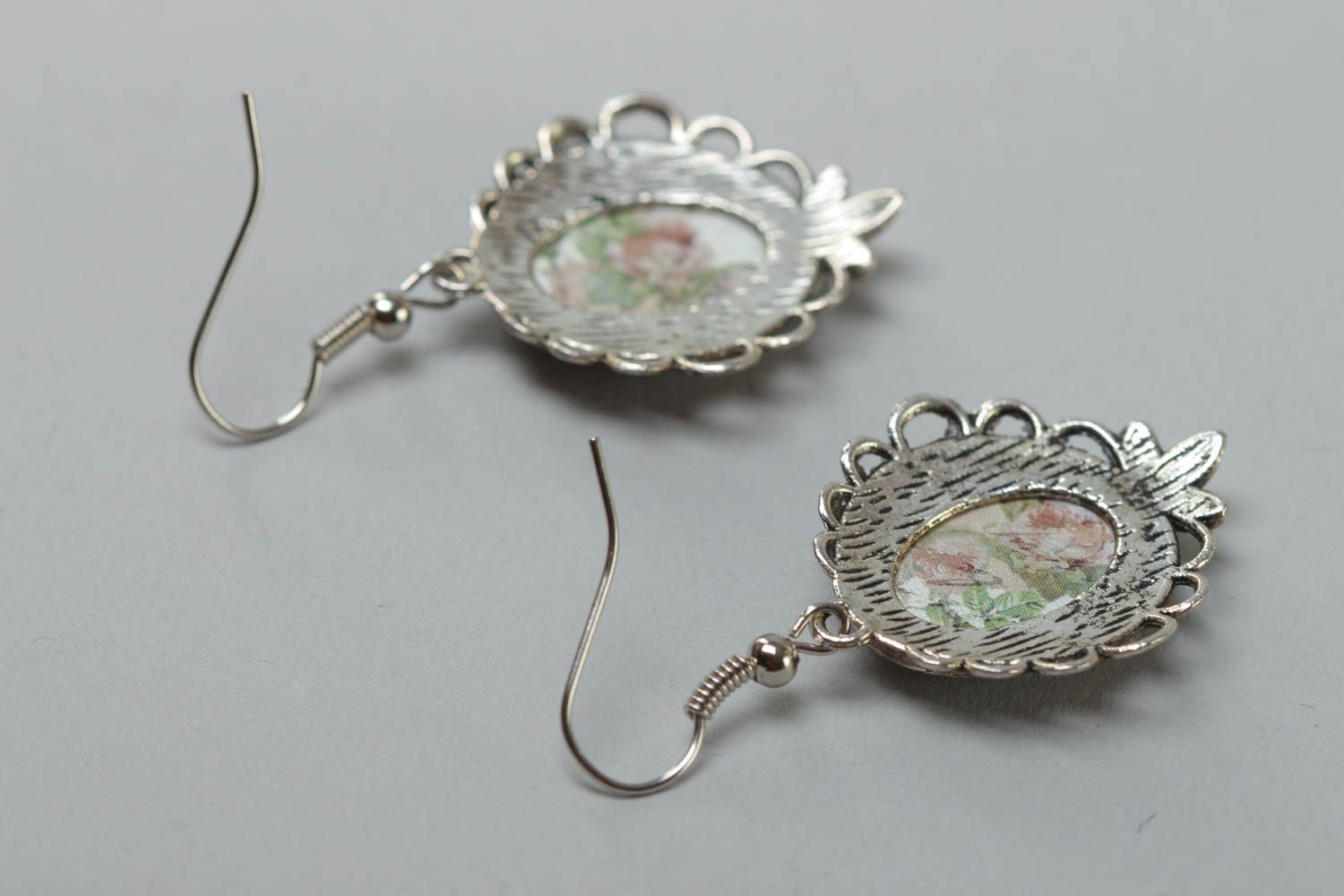 Beautiful handmade earrings made of glass glaze in vintage style with flowers photo 4
