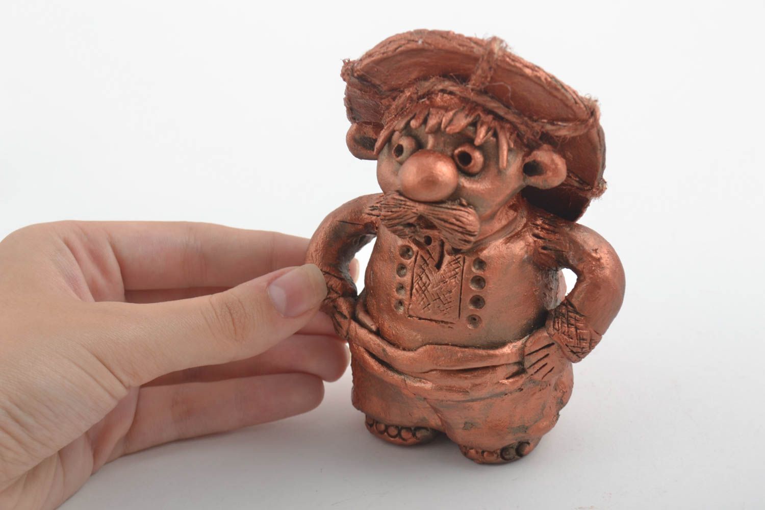 Figurina fatta a mano in ceramica un uomo divertente souvenir di terracotta foto 5