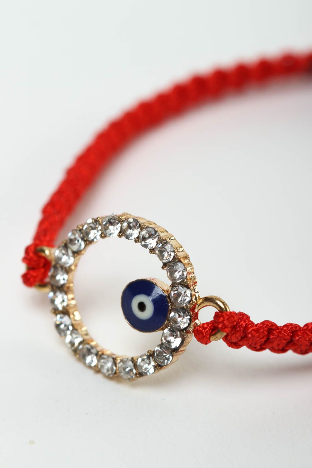 Beautiful handmade friendship bracelet artisan jewelry designs fashion trends photo 3