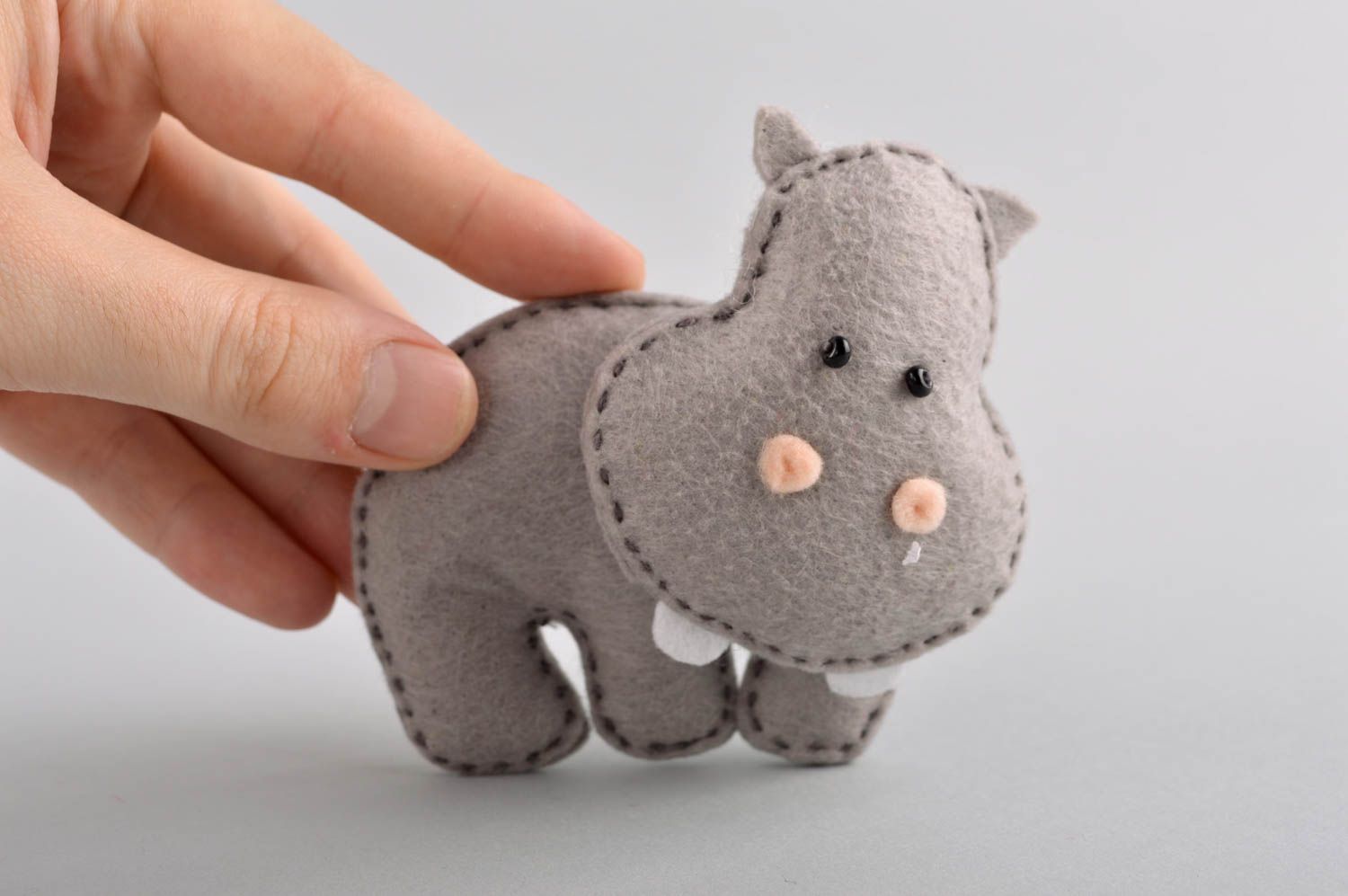 Animal de peluche artesanal regalo para niños juguete de fieltro hipopótamo foto 5