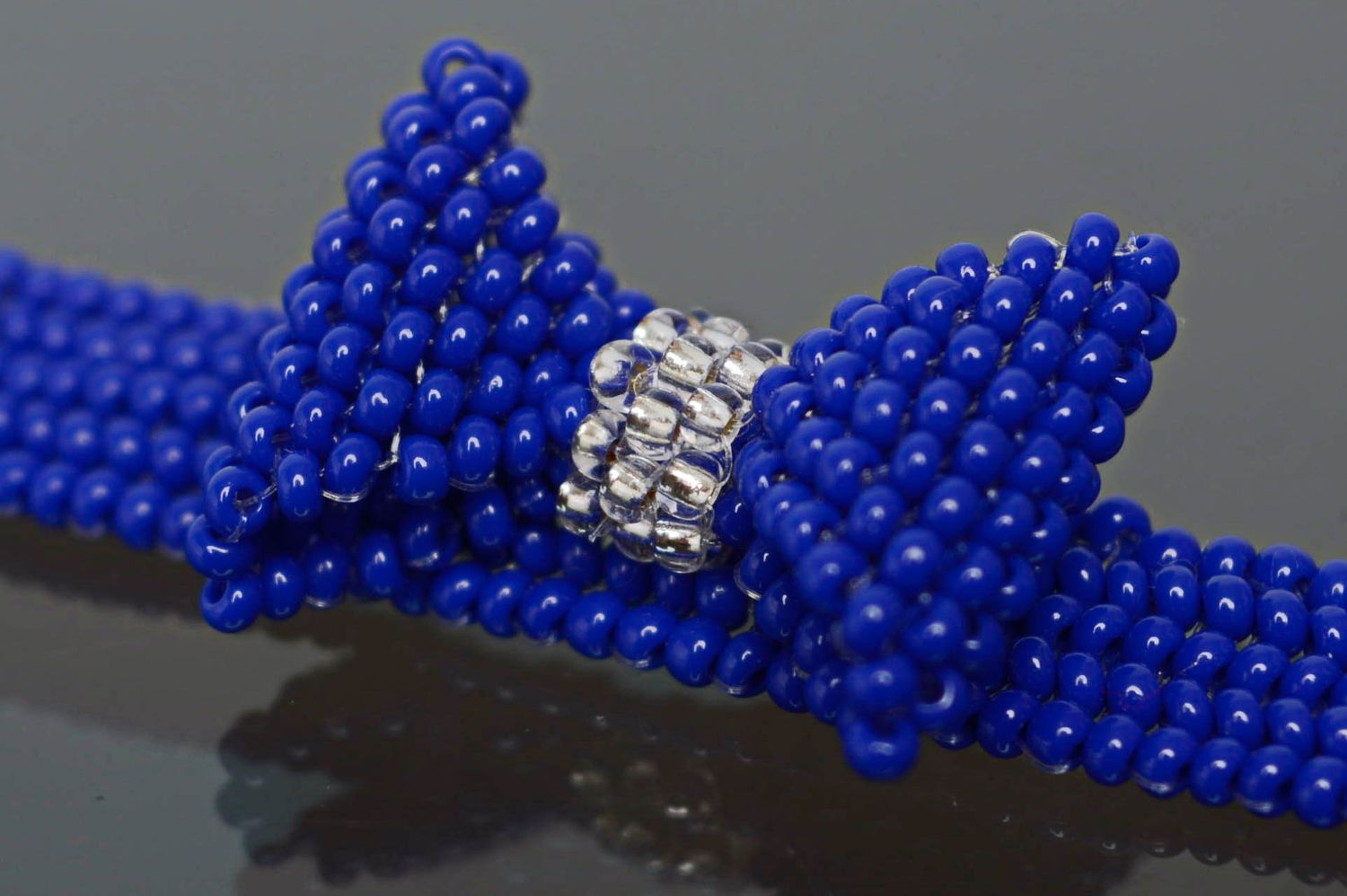 Blue handmade beaded bracelet with bow photo 4