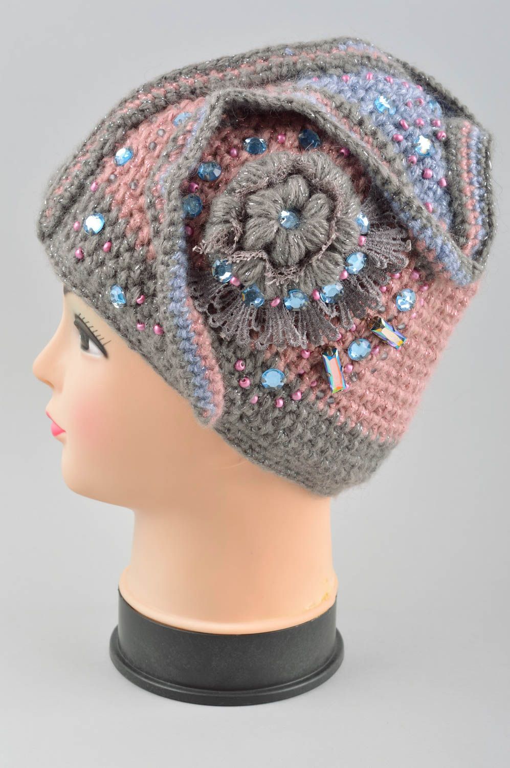 Handmade winter female cap unusual knitted cap stylish warm hat for women photo 3