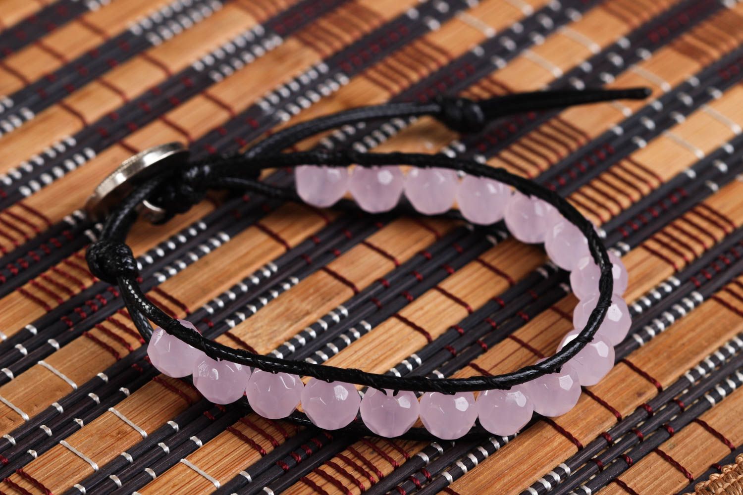 Armband für Damen handmade Schmuck modernes Armband Designer Schmuck rosa Quarz foto 1