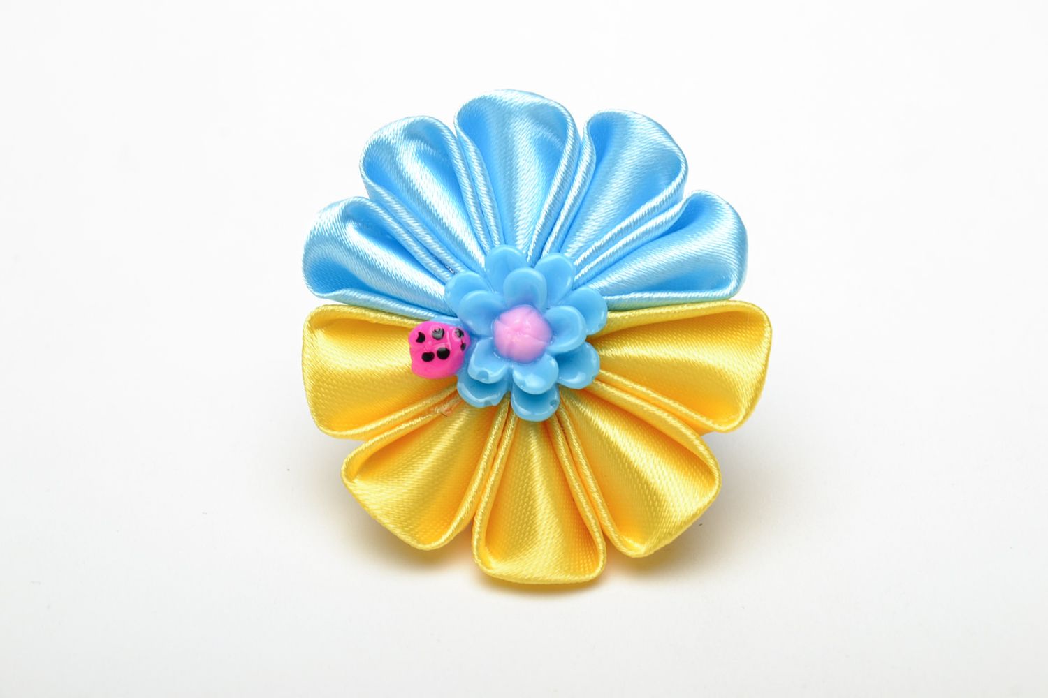 Yellow and blue kanzashi flower hair tie photo 2