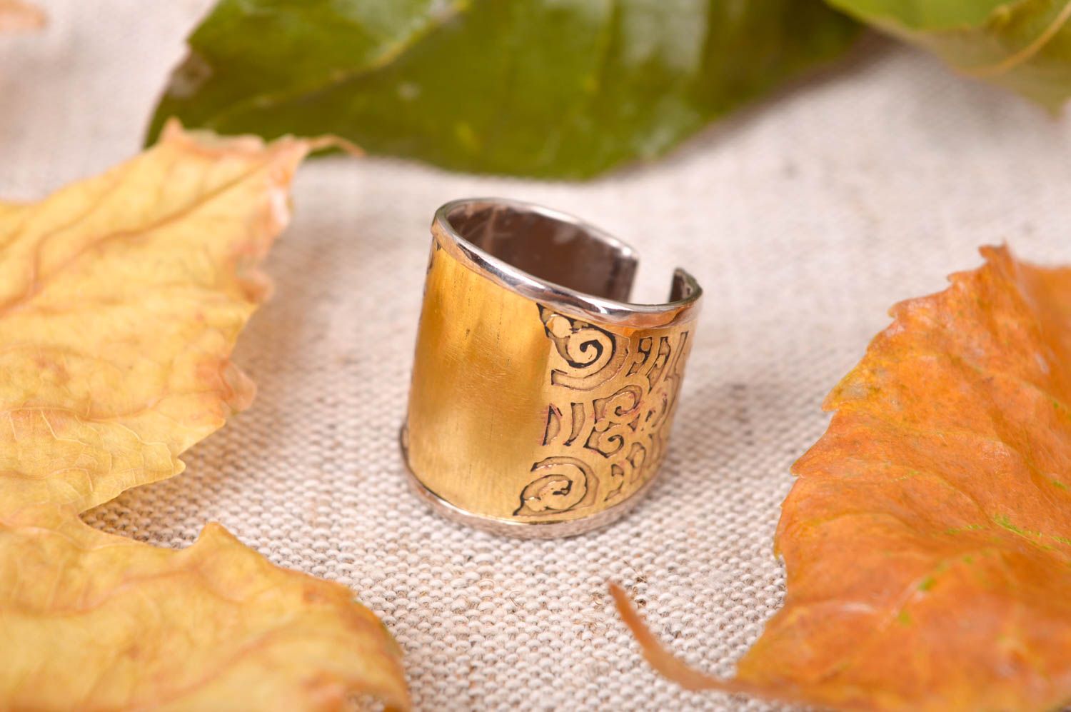 Кольцо ручной работы кольцо из мельхиора широкое металлическое украшение фото 1