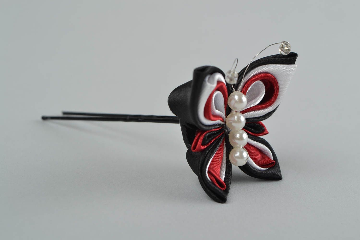 Épingle à cheveux Papillon rubans de satin technique kanzashi faite main noire photo 3