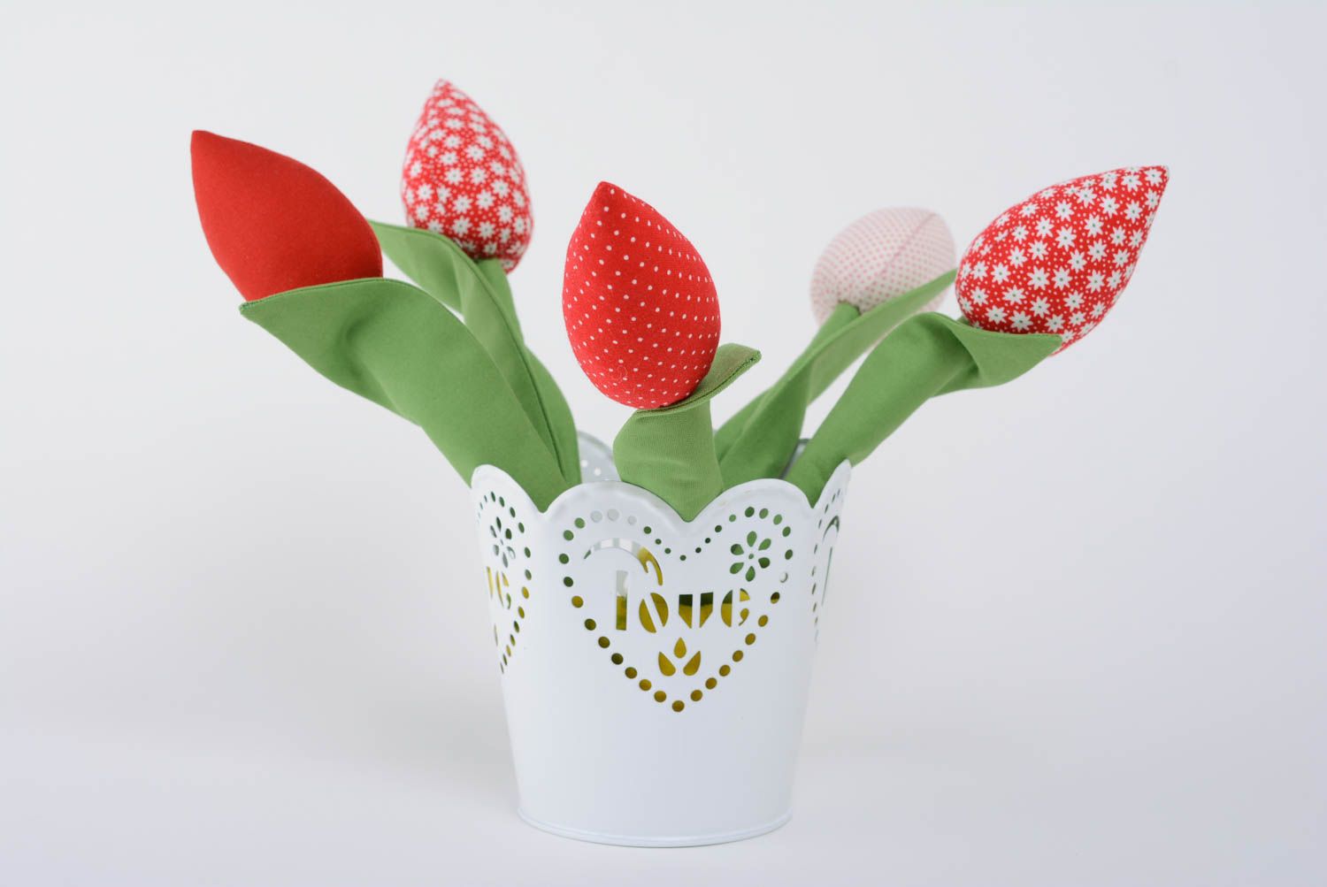 Fleurs en tissu cinq tulipes en coton de différents coloris belles faites main photo 5