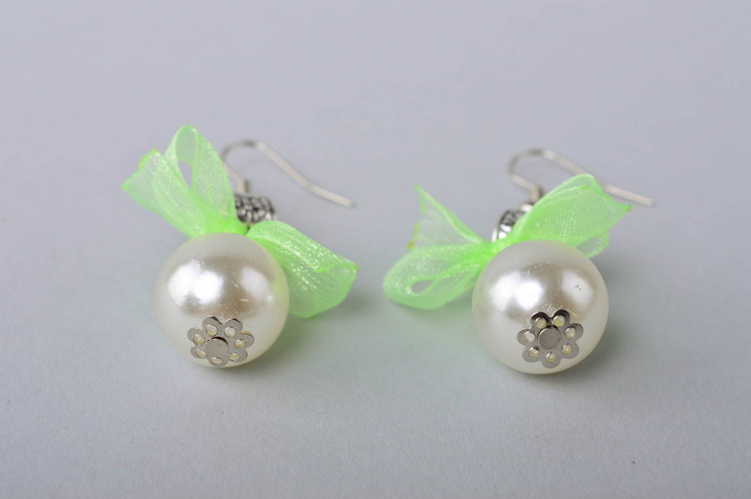 Handmade festive beaded earrings unusual designer stylish earings trendy jewelry photo 3