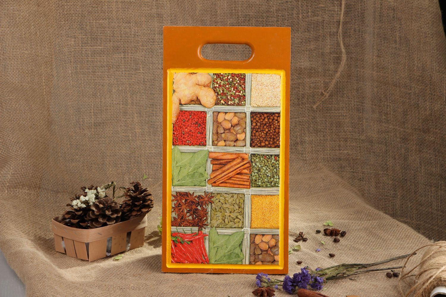 Decoupage chopping board Spices photo 5