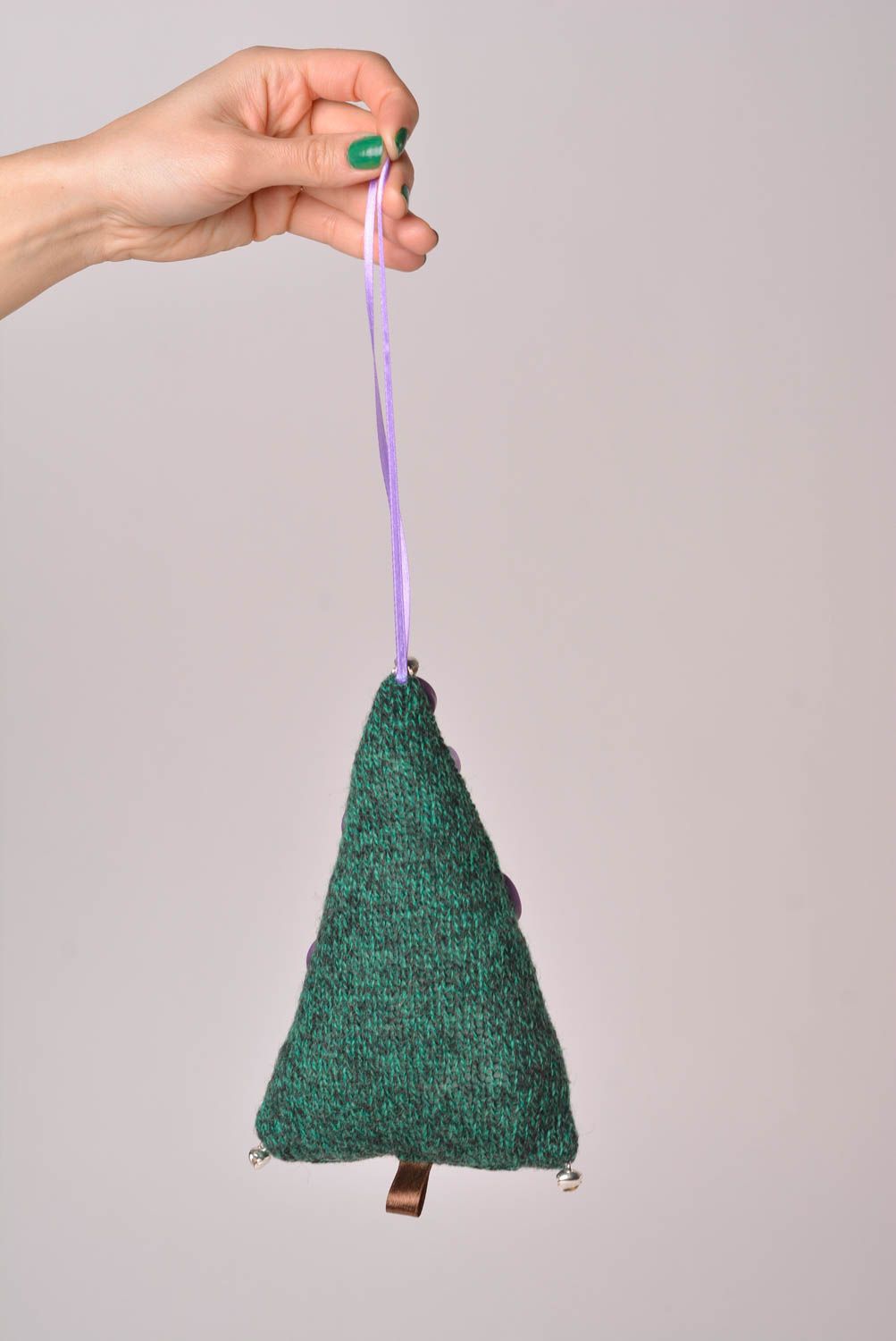 Déco à suspendre faite main Sapin tissu boutons vert design original Déco Noël photo 2