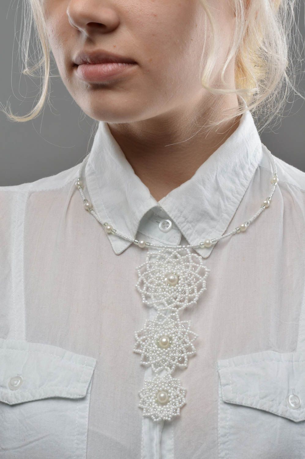 Collar de abalorios blanco hecho a mano bisutería de moda accesorio para mujer foto 5