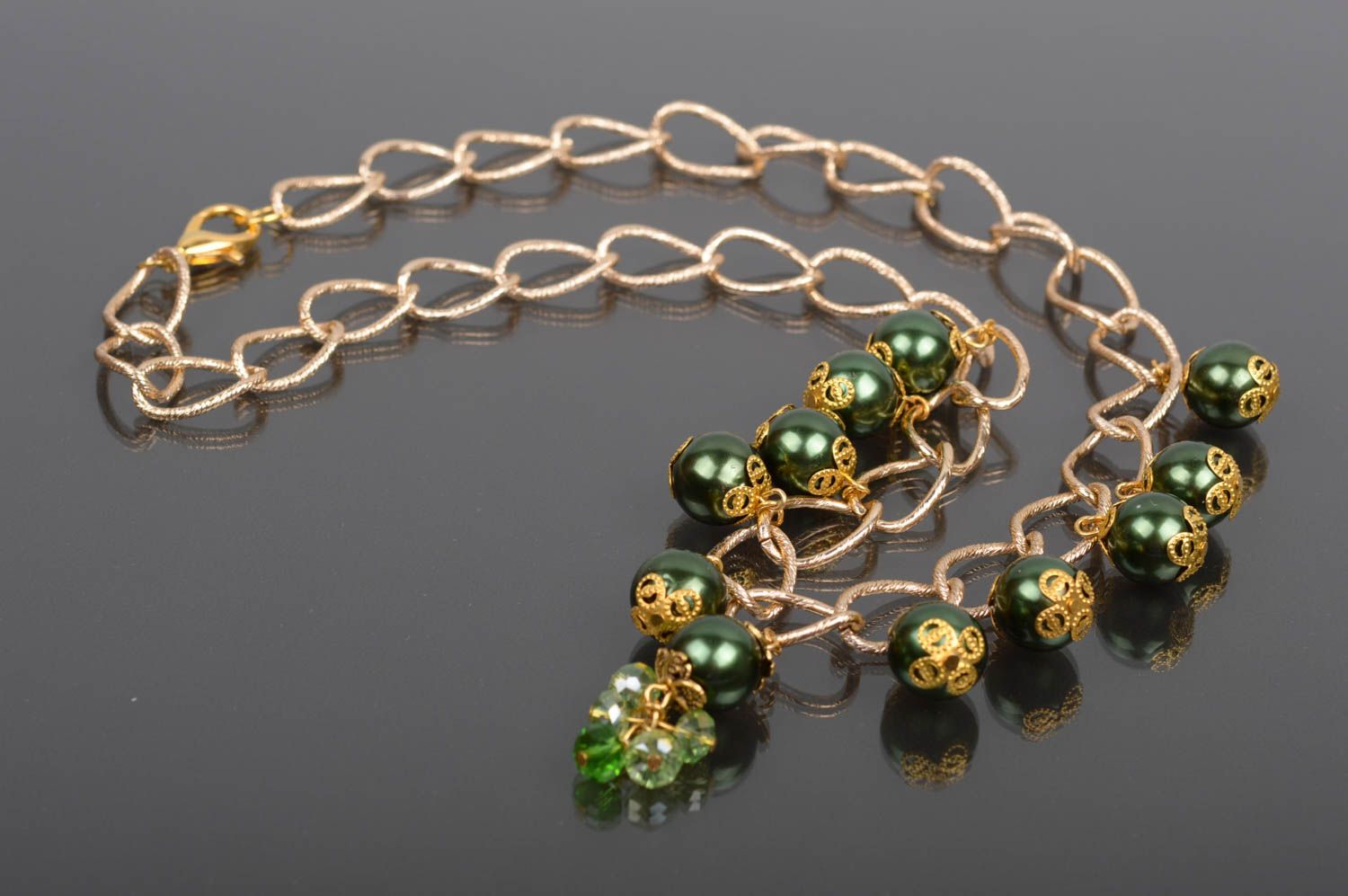 Collier chaîne perles plastiques Bijou fait main vert long original Cadeau femme photo 2