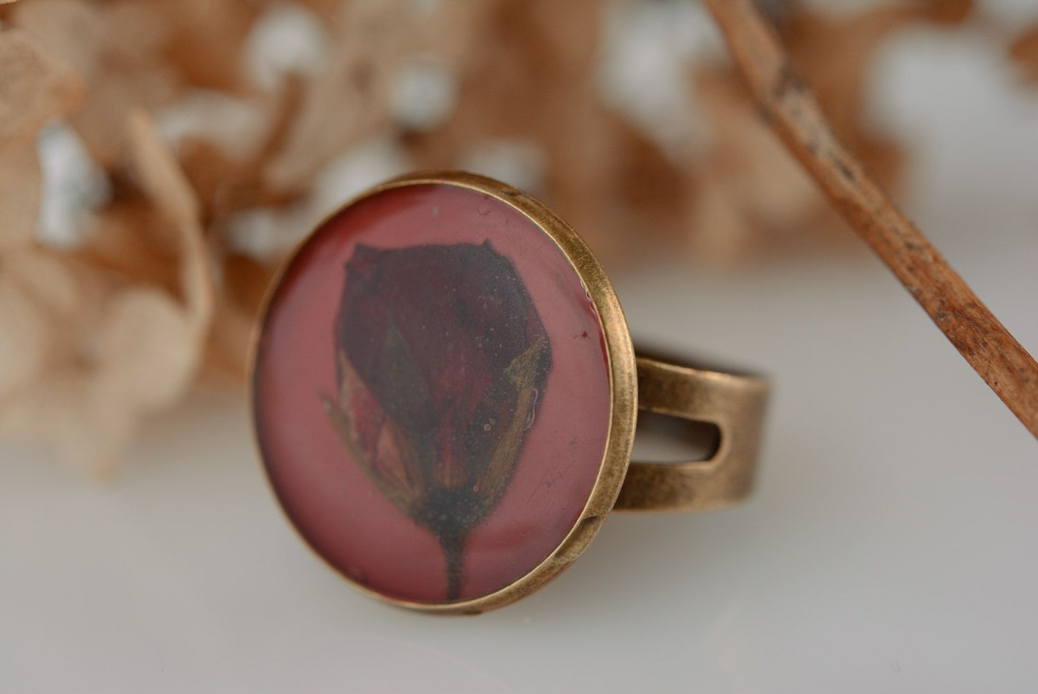Handmade vintage round ring with dried rose flower in epoxy resin for ladies photo 1