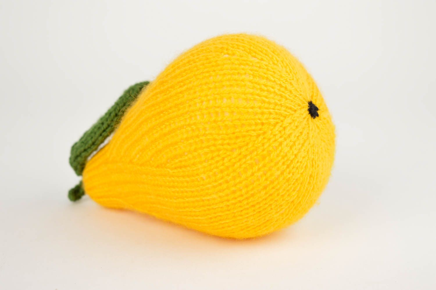 Игрушка-фрукт хэнд мэйд мягкая игрушка вязаный фрукт желтая груша красивая фото 3