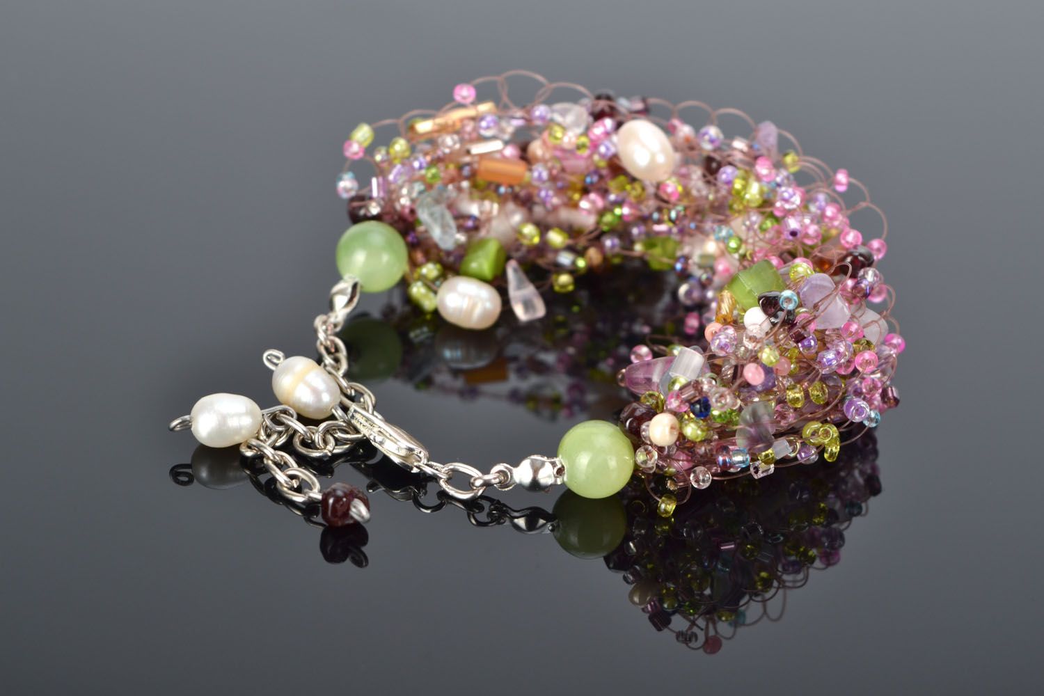 Bracelet et collier artisanaux en pierres naturelles Pressentiment de printemps photo 1