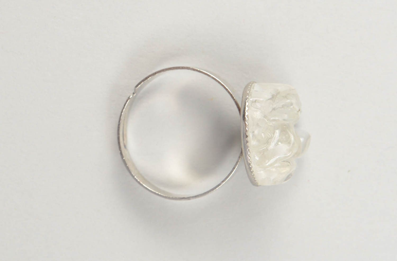 Großer Ring am Finger handmade Metall Schmuck mit Kristall originelles Geschenk foto 4