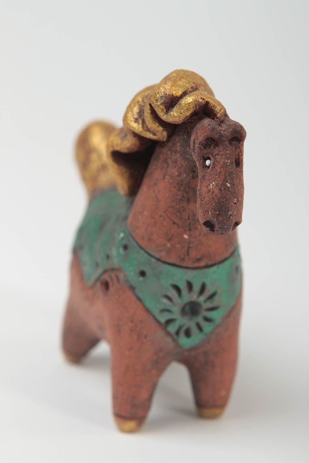 Handmade Okarina Flöte Kinder Musikspielzeug Figur aus Ton in Form vom Pferd foto 2