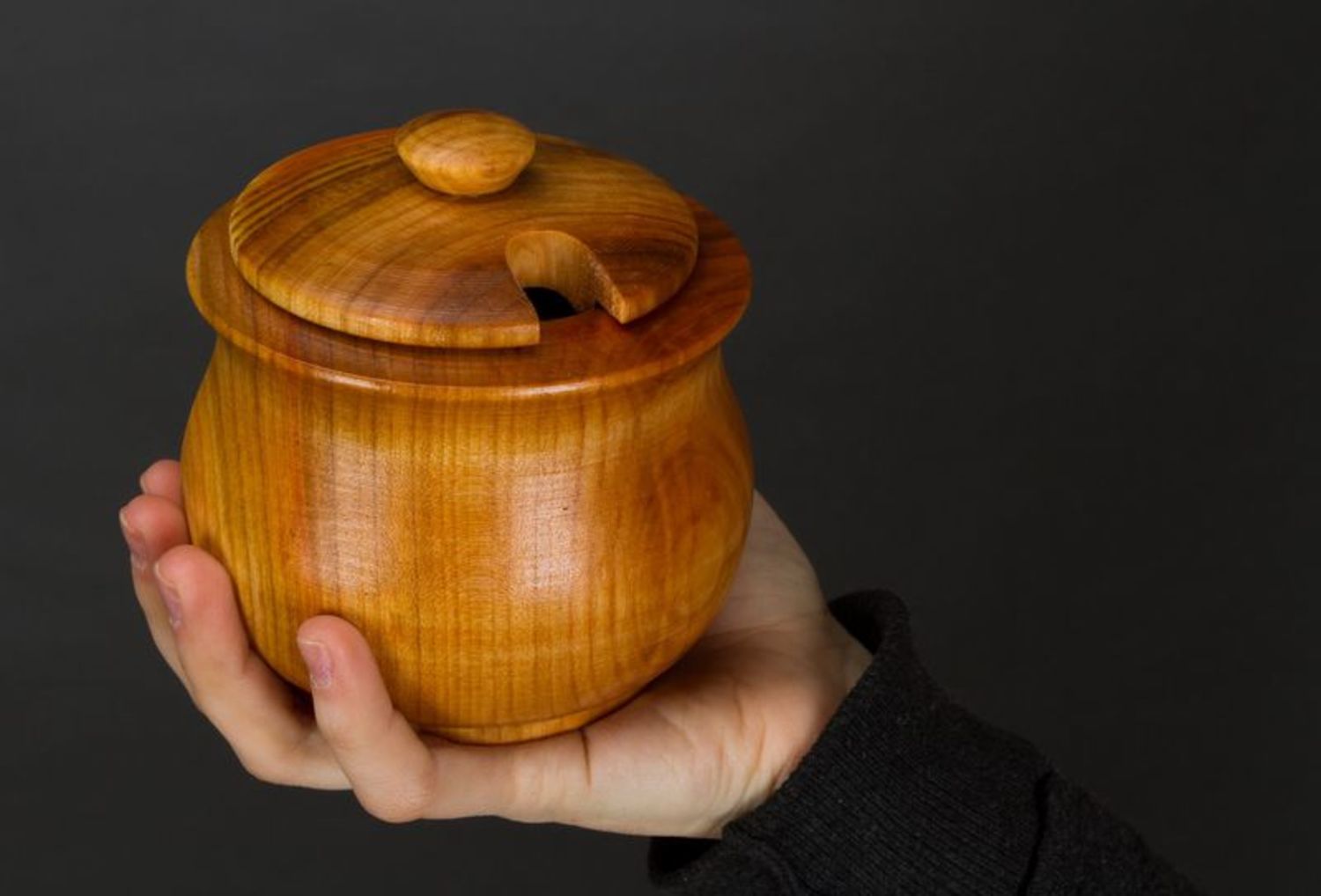 Wooden pot with a lid photo 3