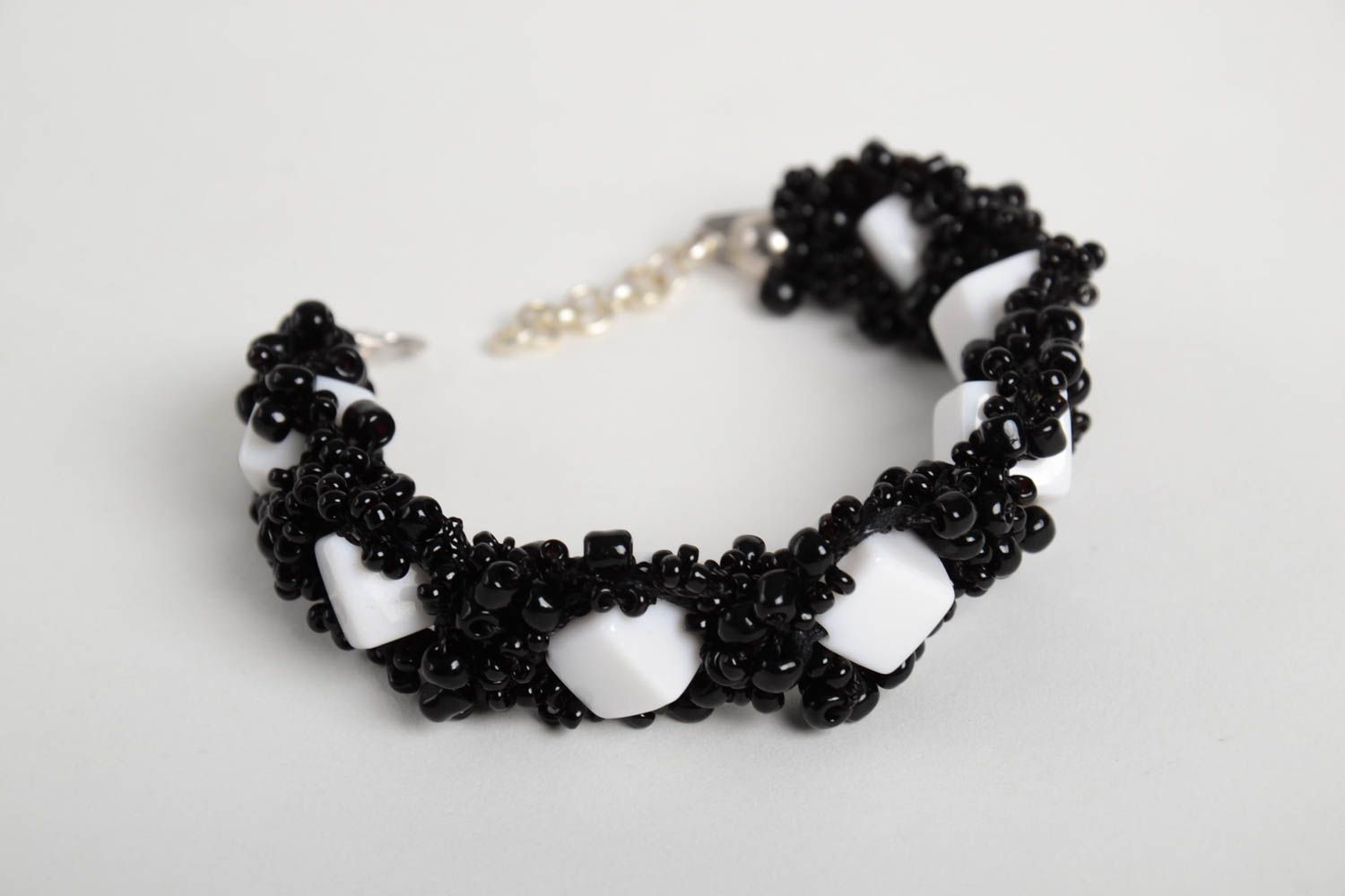 Handmade unusual elegant bracelet black and white bracelet beaded accessory photo 4