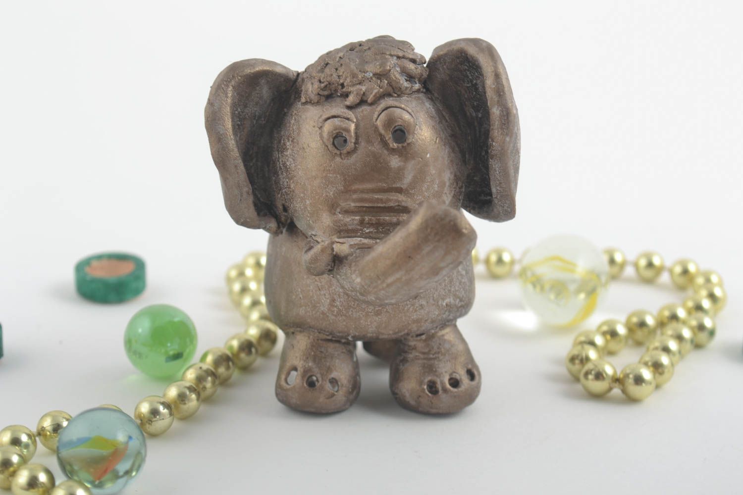 Statuetta elefantino in argilla fatta a mano figurina decorativa in ceramica 
 foto 1