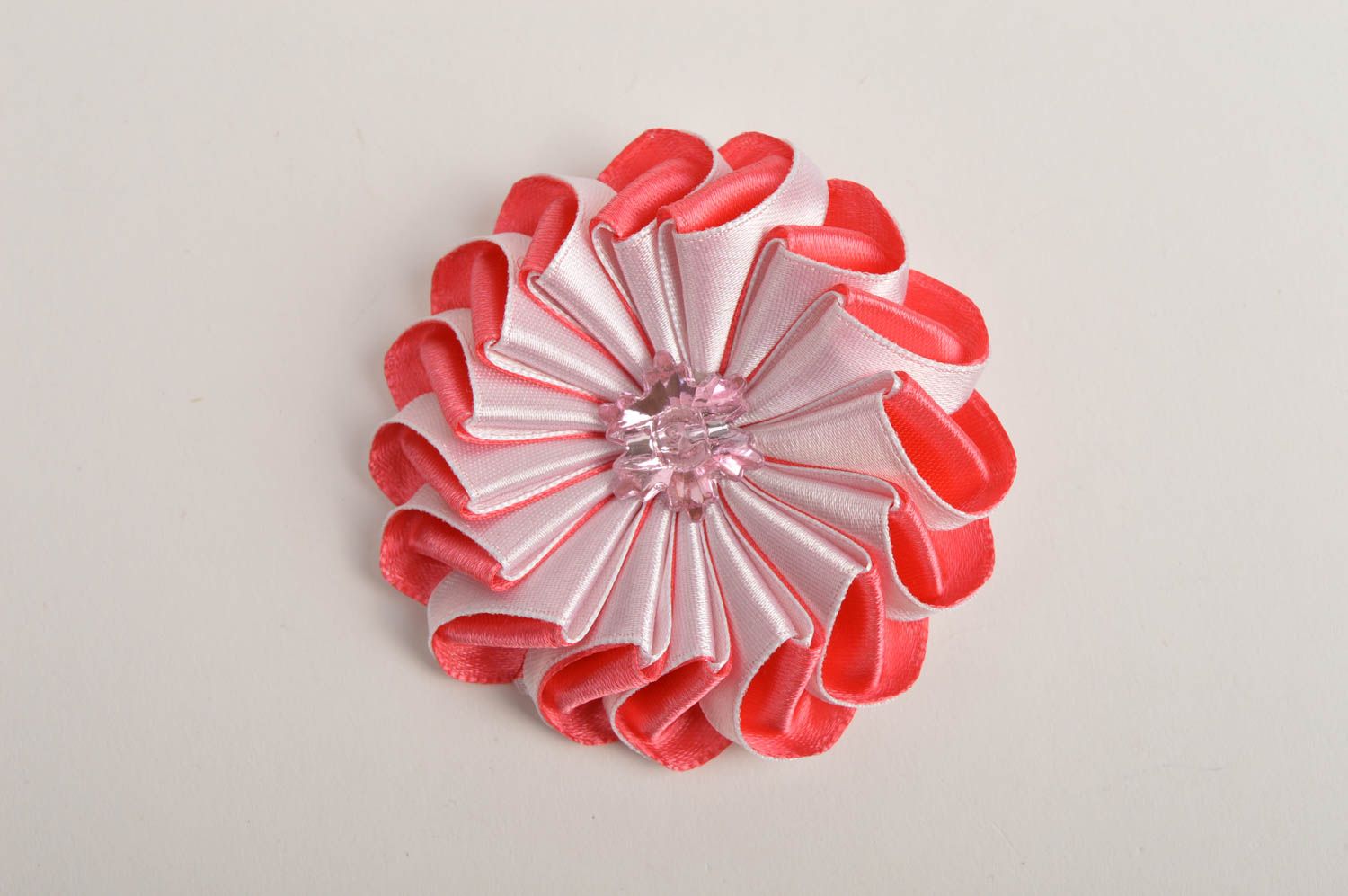 Stylish handmade hair clip designer hair accessories kanzashi flower ideas photo 3