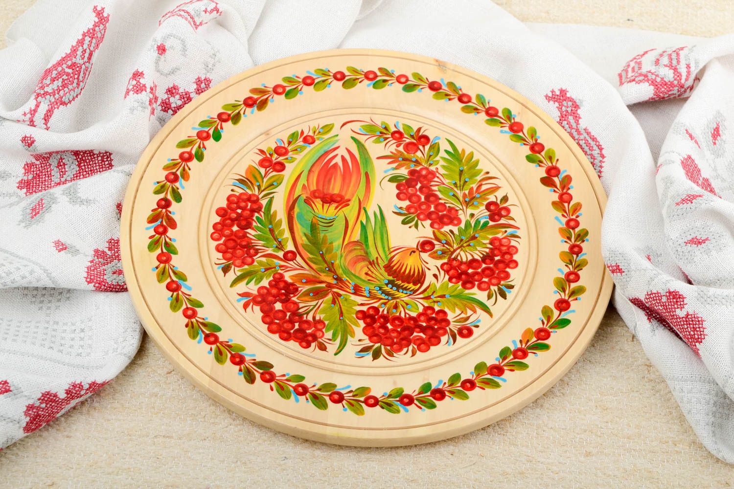 Подарочная тарелка с росписью ручной работы деревянная посуда декор для дома фото 1