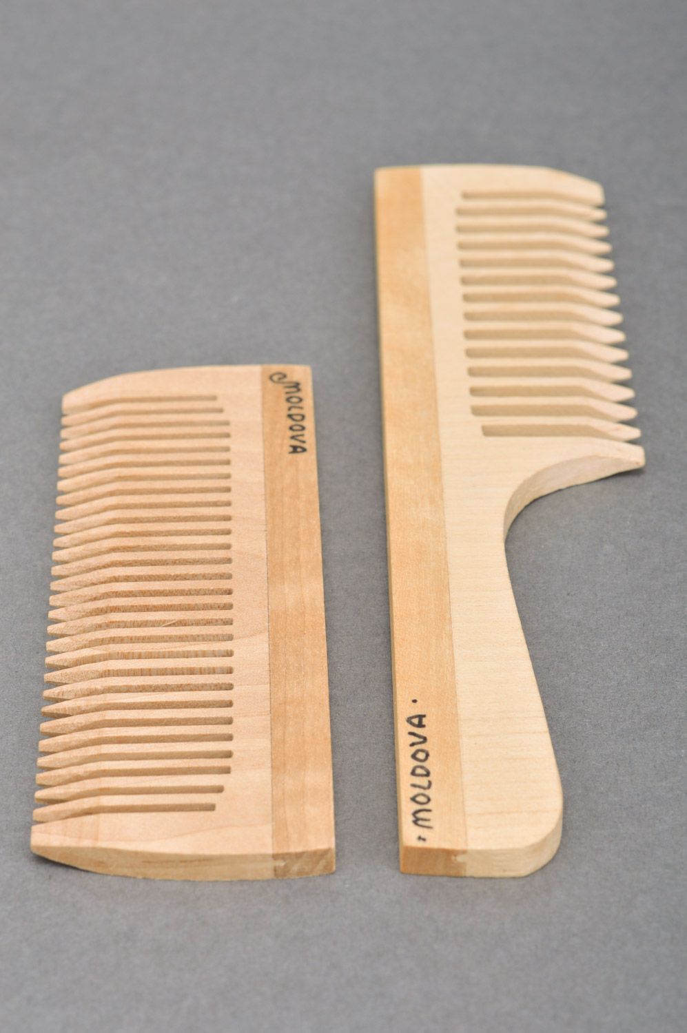 Set of handmade natural wood hair accessories 2 items hairbrush and hair comb photo 5