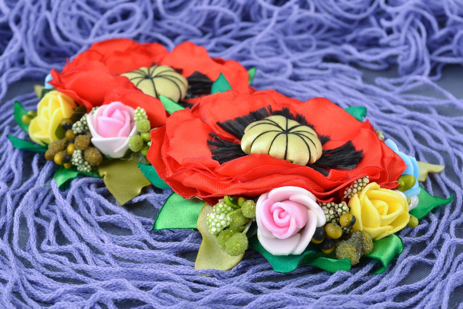 Set of 2 handmade decorative hair clips with colorful felt and satin flowers photo 1