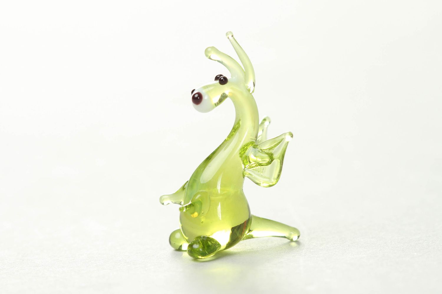 Figura artesanal de vidrio Dragón verde foto 2