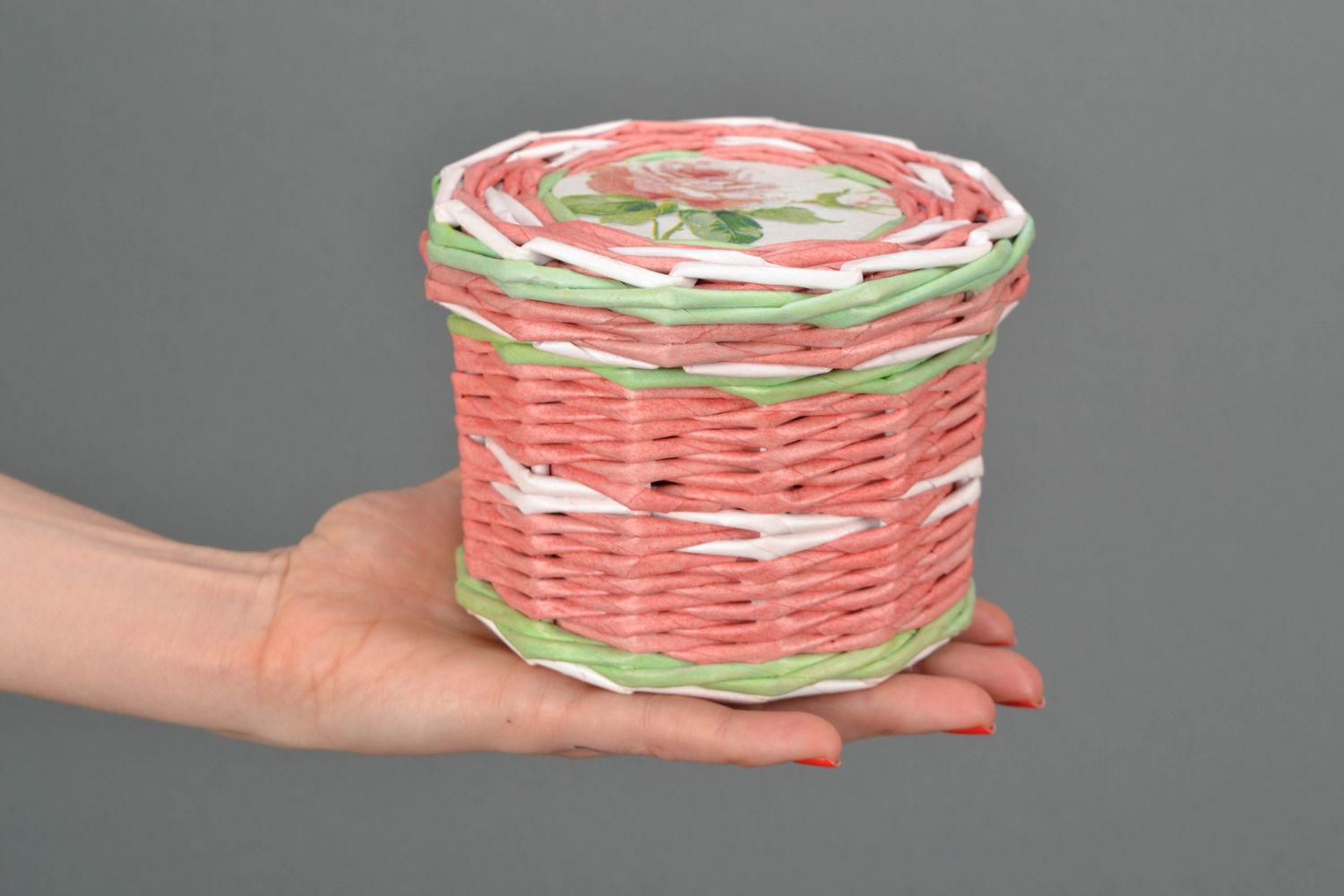 Beautiful basket woven of paper rod Rose photo 2