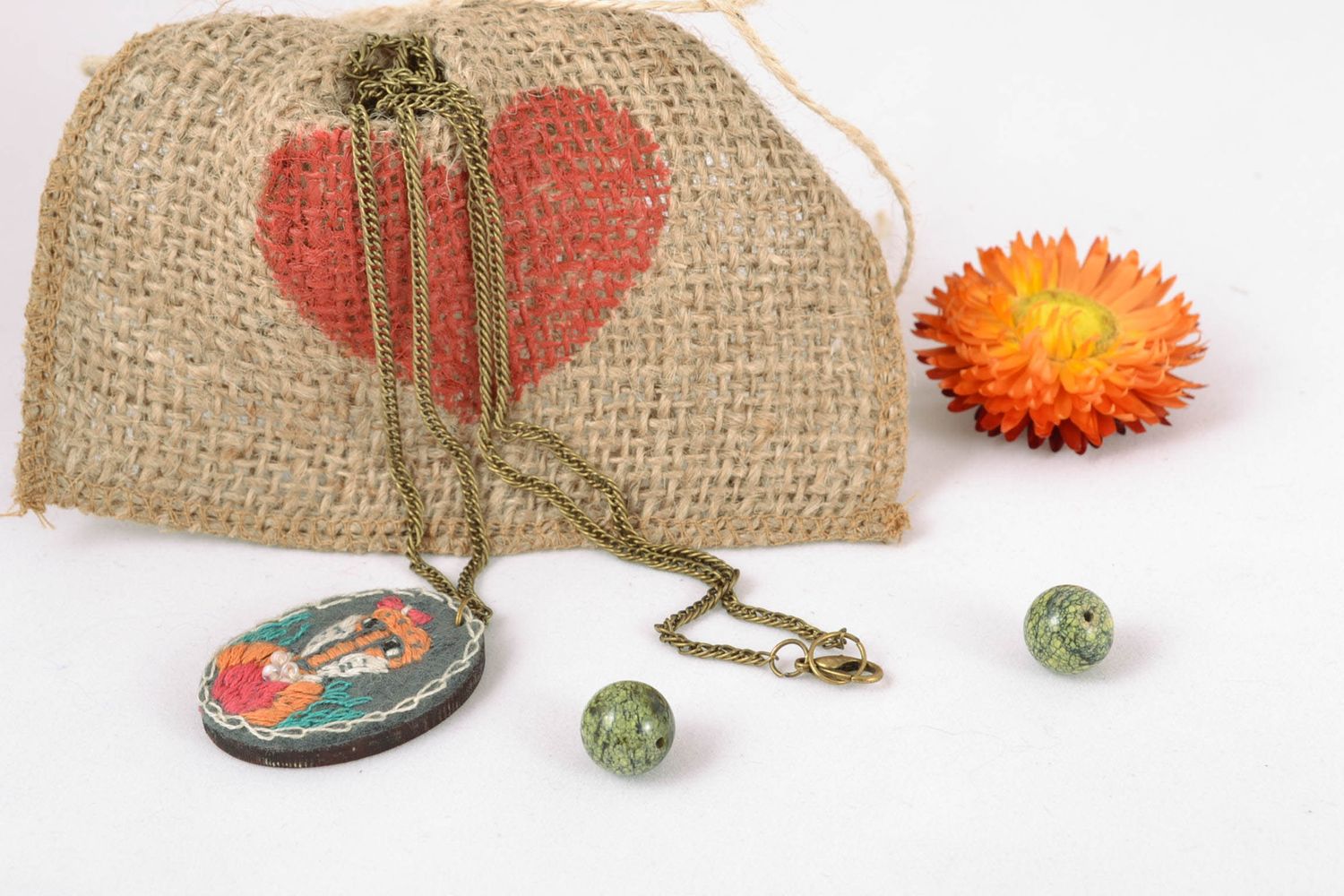 Designer pendant with satin stitch embroidery photo 1