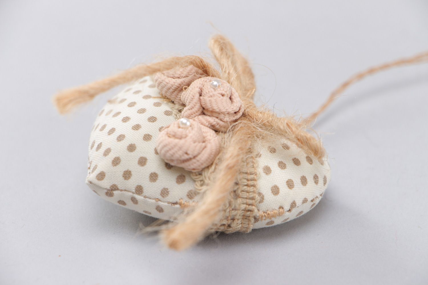 Handmade interior pendant polka dot fabric heart with flowers and eyelet photo 2