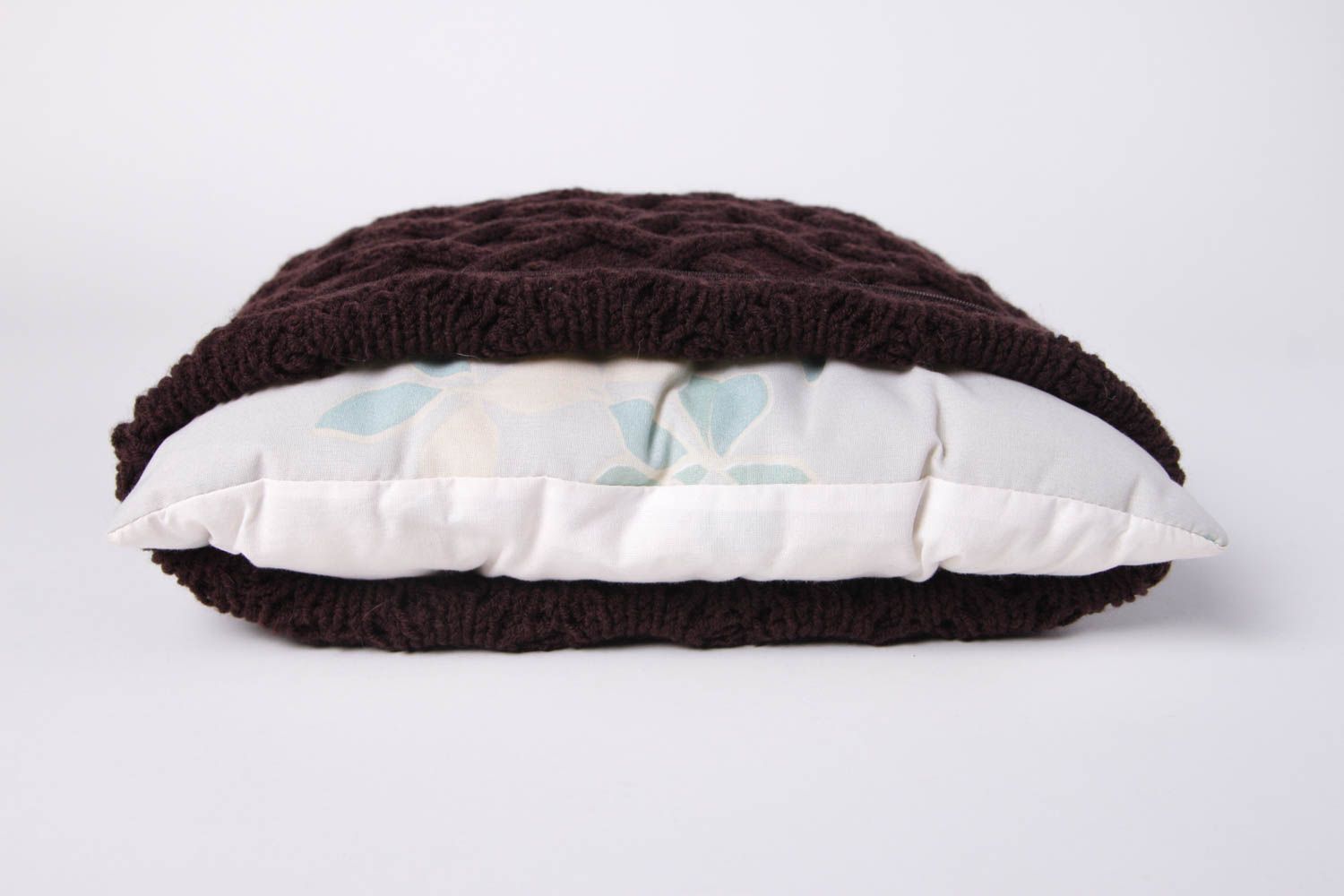 Подушка спицами ручной работы подушка на диван декоративная подушка вязаная фото 4