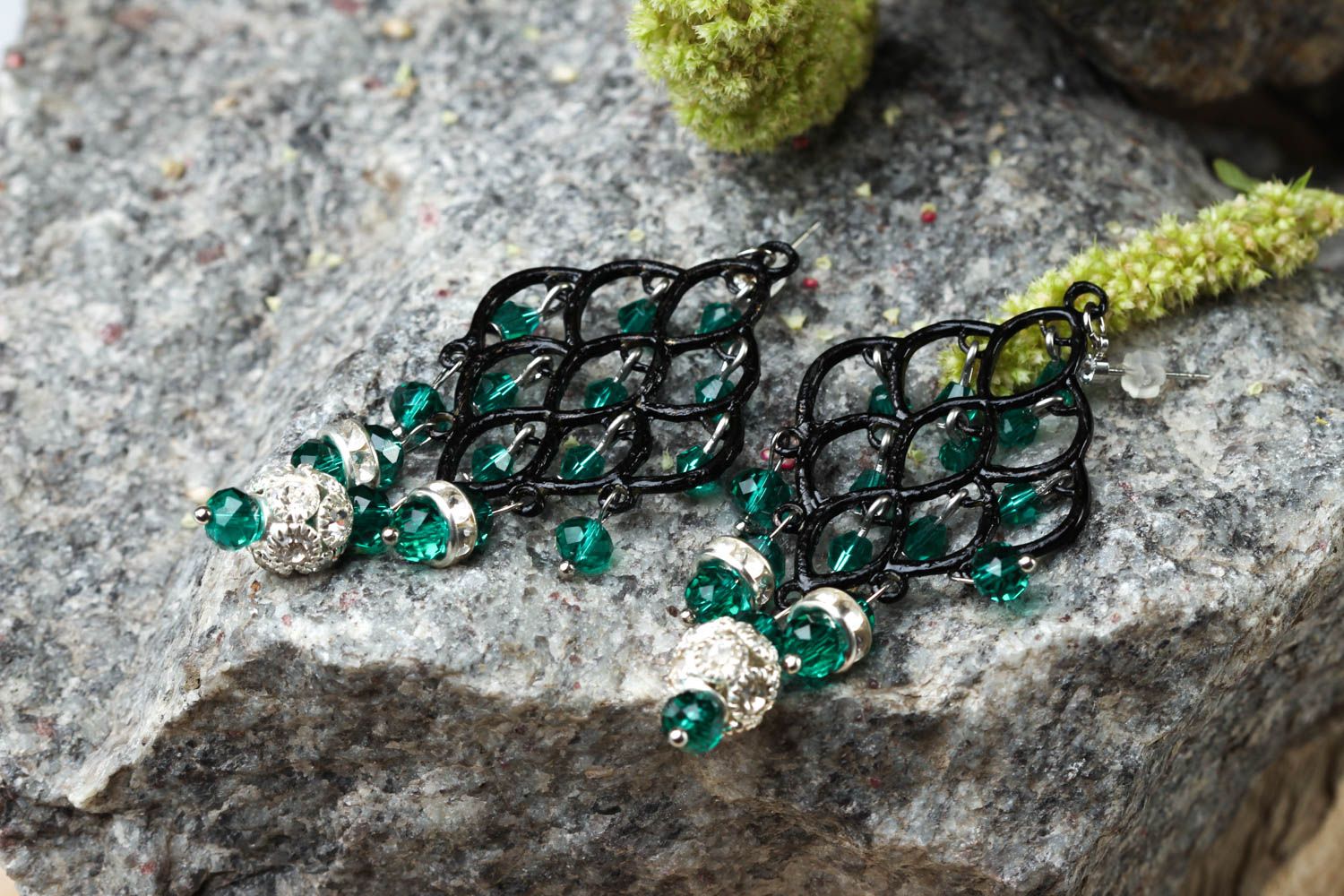Handmae earrings beaded earrings designer accessory unusual gift for women photo 1