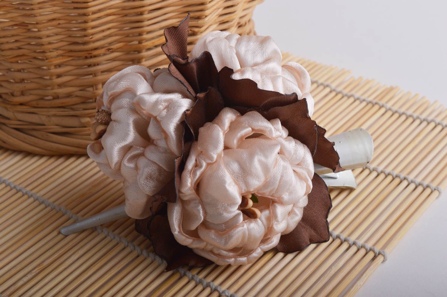 Beautiful handmade flower barrette childrens hair clip hair style ideas photo 1