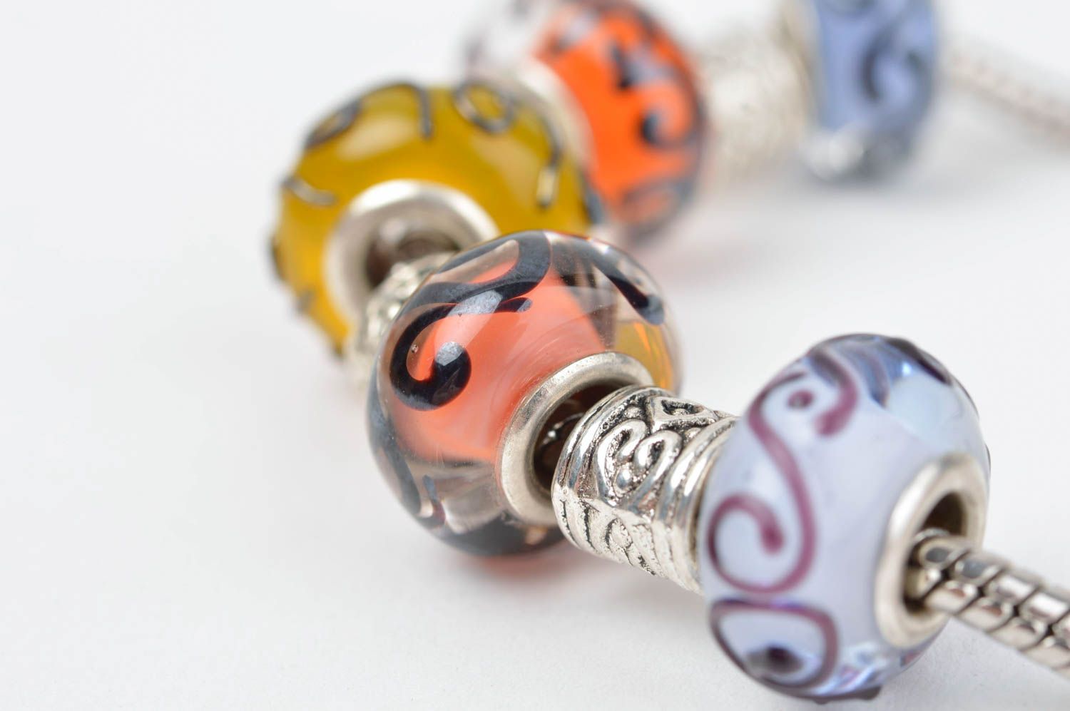 Pandora-style beaded bracelet with glass handmade beads on metal cord photo 5