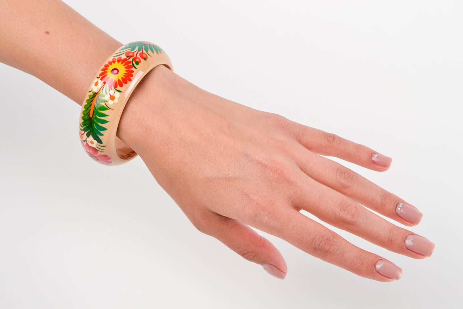 Damen Armband beige handgemachter Schmuck Geschenk für Frauen ethnisch bemalt foto 3