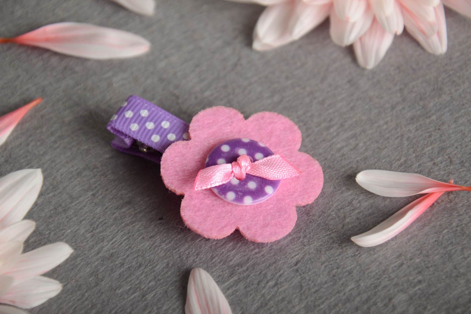 Cute hair clip made of rep ribbons and fleece with a button handmade barrette photo 1