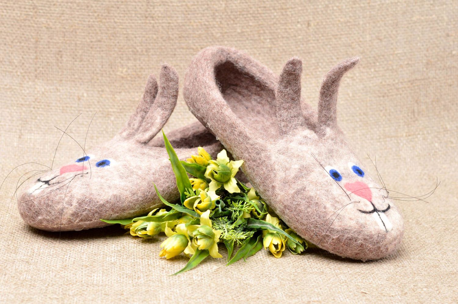 Zapatillas de lana hechas a mano accesorio de mujer tejido regalo original foto 1